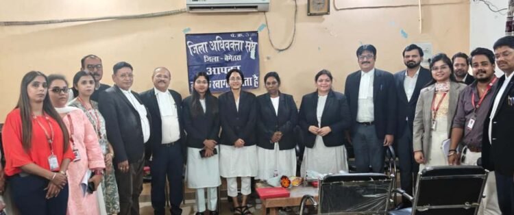 साइबर लॉ एवं डिजिटल साक्ष्य और डिजिटल साक्ष्य की ग्राह्यता पर संगोष्ठी – जिला न्यायालय, बेमेतरा में कलिंगा विश्वविद्यालय द्वारा आयोजित