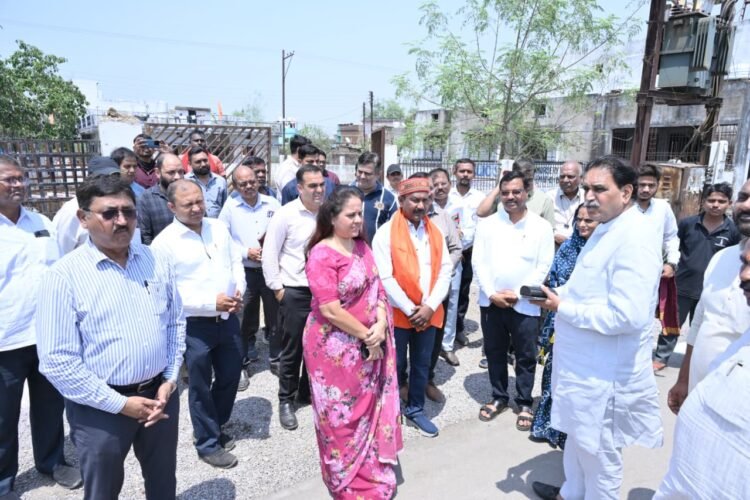 दीक्षा नगर जलागार का निरीक्षण, विधायक मूणत ने बारिश से पहले काम पूरा करने के दिए निर्देश