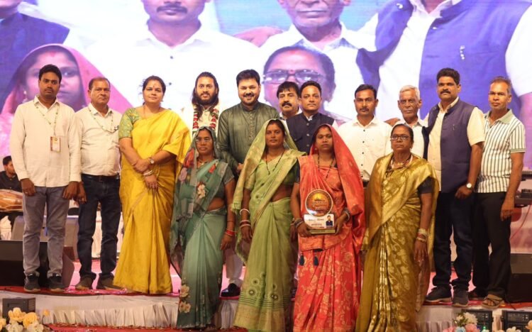 ऐतिहासिक ‘कुंवरगढ़ महोत्सव’ की अभूतपूर्व सफलता: विधायक अनुज शर्मा की दूरदृष्टि और इच्छाशक्ति ने रचा नया इतिहास