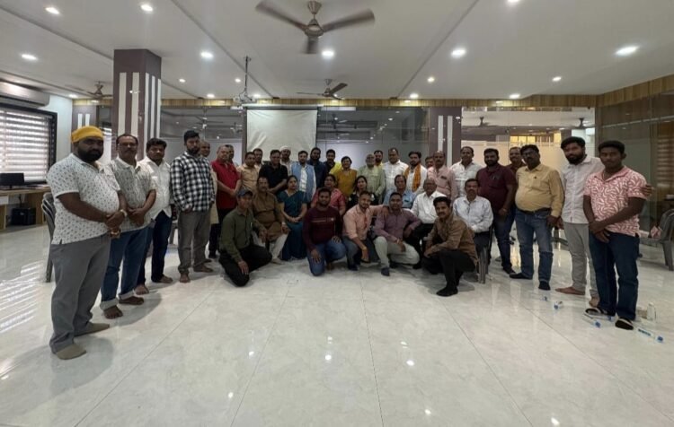 ‘11 रुपए सहयोग’ से बनेगा मल्टीस्पेशलिटी कम्युनिटी सेंटर, बैठक में निर्णय