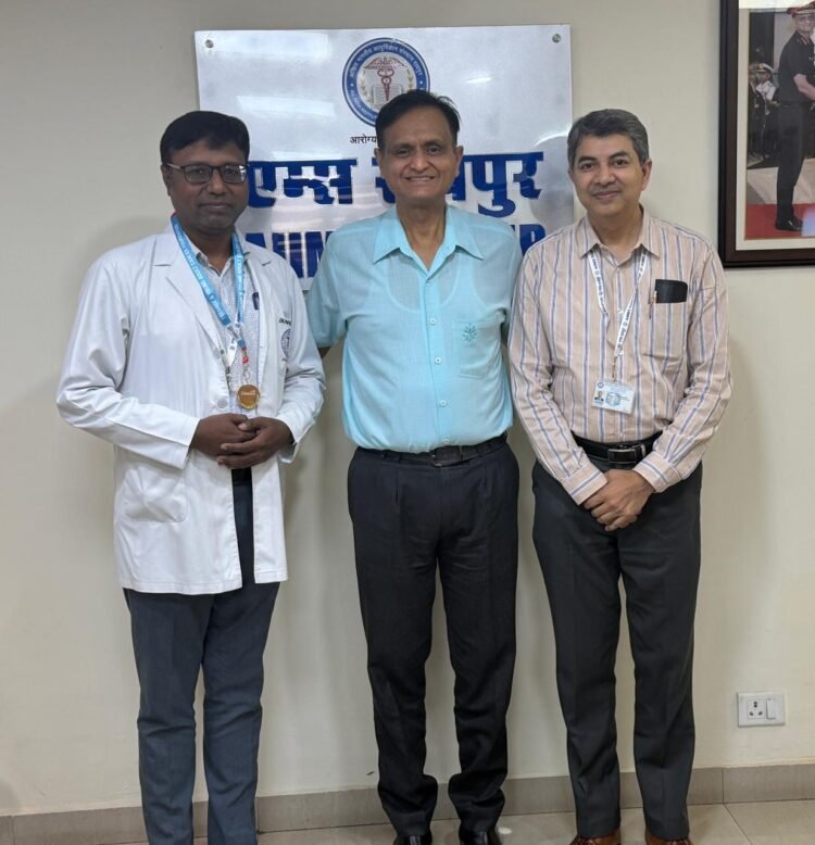 न्यूरो-ऑन्कोलॉजी में बड़ी उपलब्धि: AIIMS रायपुर को बेस्ट रिसर्च पेपर अवॉर्ड