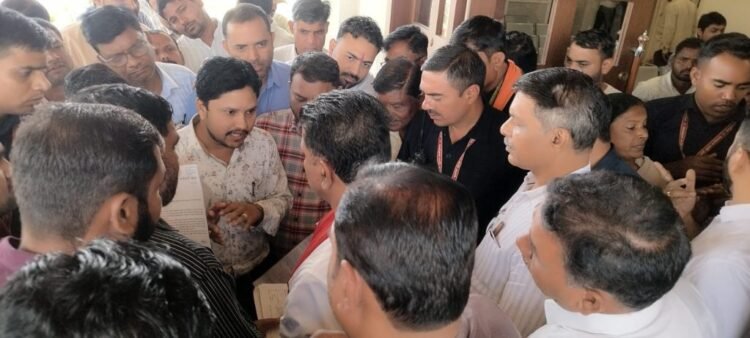 मनरेगा कर्मियों की मांग तेज: HR पॉलिसी और सामाजिक सुरक्षा पर सरकार घिरी