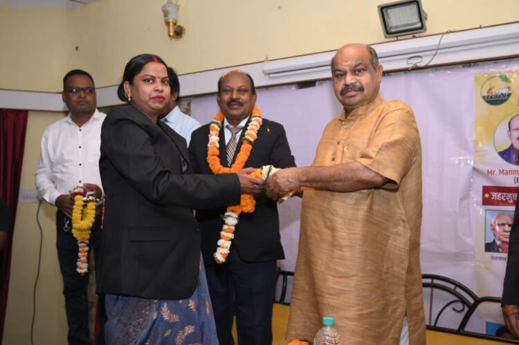 स्वास्थ्य एवं किसान जागरूकता अभियान के साथ आशा संकल्प वेलफेयर फाउंडेशन का 18वां स्थापना दिवस भव्य रूप से संपन्न