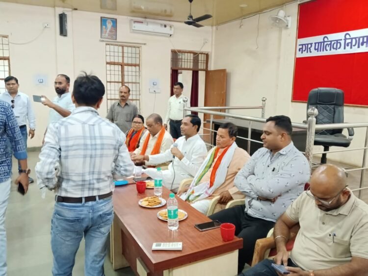 भिलाई-चरौदा नगर निगम में हुआ एएचपी आवासो का आबंटन महापौर निर्मल कोसरे के समक्ष लाटरी पद्धति से हितग्राहियों को मिला उनके सपनो का घर