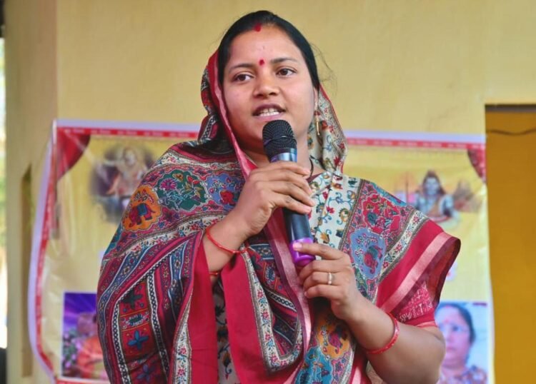 वनांचल में विकास की नई रोशनी,मंत्री लक्ष्मी राजवाड़े के प्रयासों से सूरजपुर के दर्जनों टोलों के विद्युतीकरण को मंजूरी