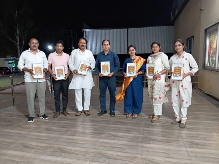 अखिल भारतीय राष्ट्रीय शैक्षिक महासंघ, कुशाभाऊ ठाकरे पत्रकारिता एवं जनसंचार विश्वविद्यालय इकाई की बैठक सम्पन्न