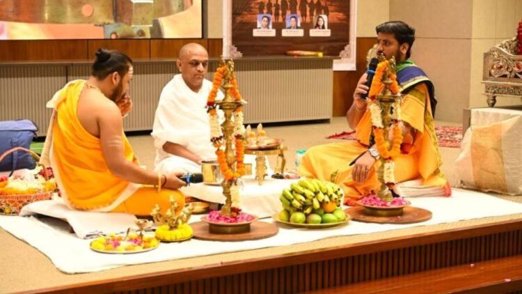 रायपुर में सोमनाथ ज्योतिर्लिंग अंश का पूजन, 27 अप्रैल को बलौदा बाजार पहुंचेगा पवित्र शिवलिंग