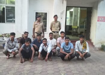 मरीन ड्राइव पर बवाल: पार्षद के परिजनों पर हमला, 12 आरोपी गिरफ्तार