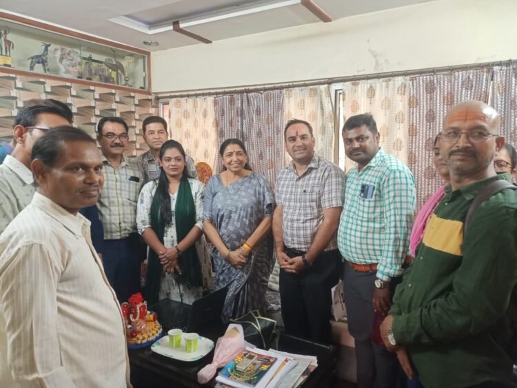 राज्यसभा सांसद लक्ष्मी वर्मा ने भरा ऑनलाइन स्वगणना फॉर्म, नागरिकों से की अपील