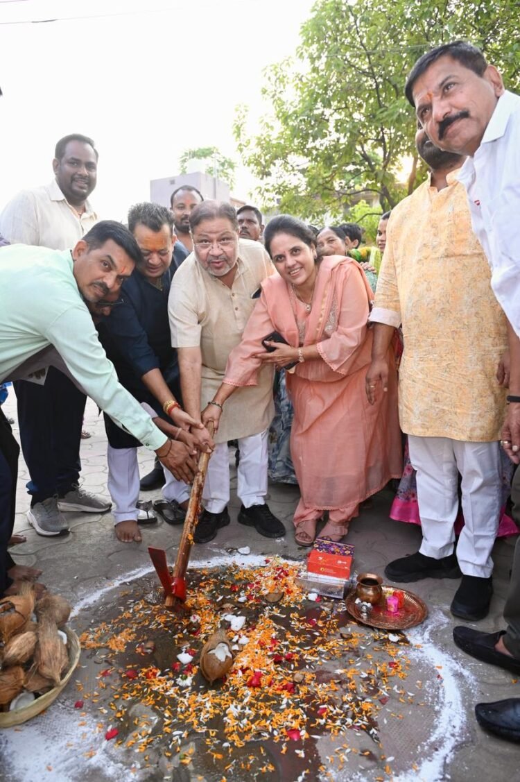 रायपुर दक्षिण में 1.06 करोड़ के विकास कार्य शुरू, सुनील सोनी–मीनल चौबे ने किया भूमिपूजन