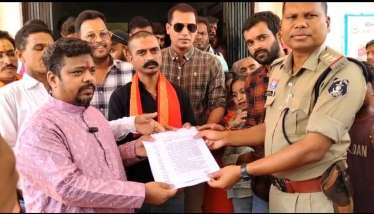 छत्तीसगढ़ में एक और महाराज को मिली जान से मारने की धमकी, पुलिस से मांगी सुरक्षा