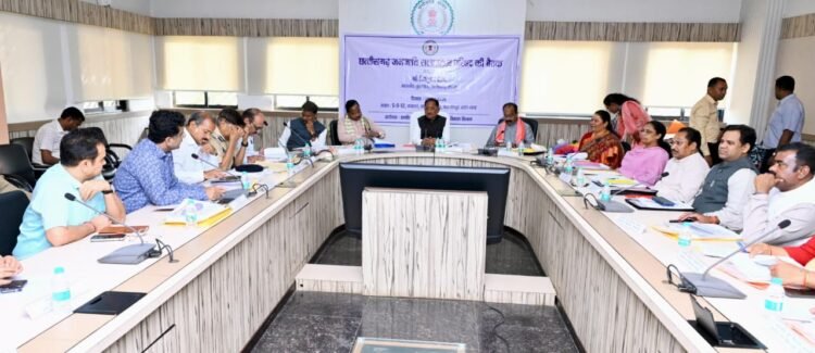मुख्यमंत्री साय की अध्यक्षता में छत्तीसगढ़ जनजातीय सलाहकार परिषद की बैठक सम्पन्न,जनजातीय उत्थान पर बड़ा फोकस: नक्सल मुक्त क्षेत्रों में तेज़ होगा विकास, ‘नियद नेल्ला नार 2.0’ जल्द
