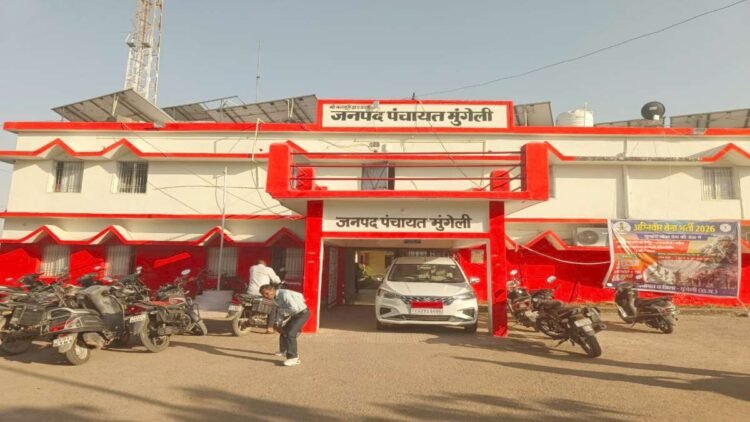 एक आदेश, कई संकेत: मुंगेली में सीईओ बदले, सिस्टम में ‘डैमेज कंट्रोल’ की चर्चा