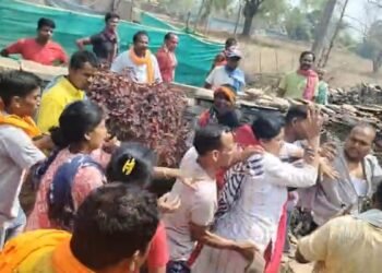 रेटावंड गांव में पास्टर पर धर्म प्रचार के आरोप, ग्रामीणों से विवाद