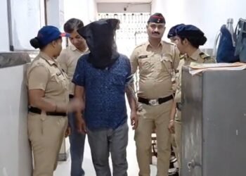 सोशल मीडिया पर भड़काऊ वीडियो, गडकरी को धमकी देने वाला युवक गिरफ्तार