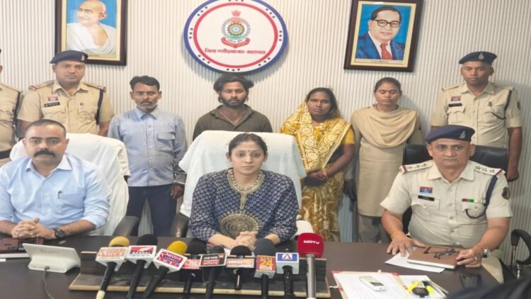 अंधे कत्ल का खुलासा, पत्नी सहित तीन आरोपी गिरफ्तार