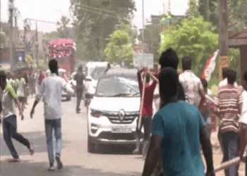 “पश्चिम बंगाल चुनाव: मुर्शिदाबाद में हिंसा, हुमायूं कबीर के काफिले पर हमला, कई जिलों में बवाल”