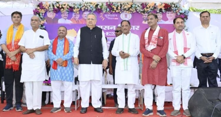 मुख्यमंत्री साय सुशासन तिहार अंतर्गत राजनांदगांव में आयोजित जनसमस्या निवारण शिविर में हुए शामिल