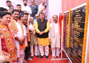उप मुख्यमंत्री अरुण साव ने 9.96 करोड़ के कार्यों का किया लोकार्पण-भूमिपूजन,विकसित कृषि संकल्प अभियान के प्रचार वाहन को हरी झंडी दिखाकर किया रवाना
