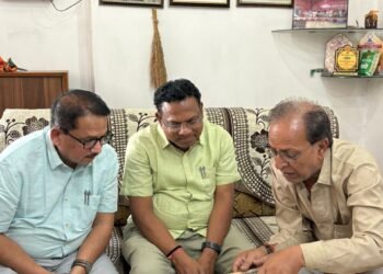 ज्ञानभारतम अभियान सरगुजा में मिलीं 140 वर्ष पुरानी तंत्र साधना की दुर्लभ पांडुलिपियां