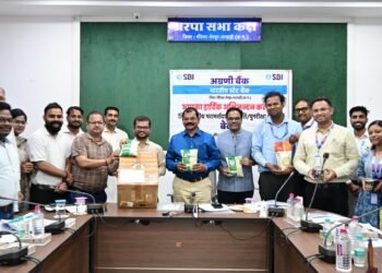 बैगा अंचल के जंगलों की मिठास पहुँची बैंगलोर, आमाडोब और केवंची के बिहान समूह की महिलाओं के प्राकृतिक शहद को मिली राष्ट्रीय पहचान