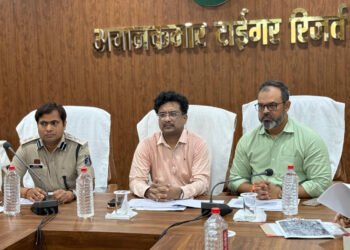 प्रमुख सचिव बोरा अचानकमार क्षेत्र का किया दौरा, एटीआर और खुड़िया में पर्यटन को बढ़ावा देने और युवाओं के कौशल उन्नयन पर दिया जोर
