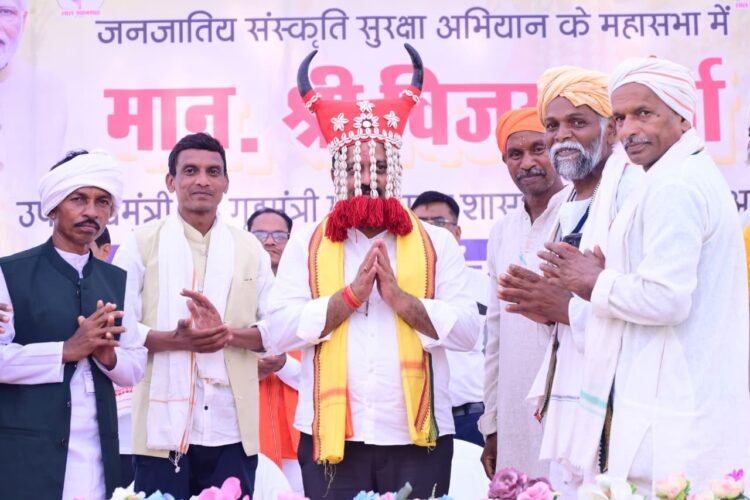 पानाबरस में आदिवासी संस्कृति संरक्षण महासभा, उप मुख्यमंत्री विजय शर्मा ने समाज प्रमुखों से किया संवाद
