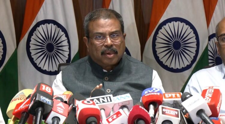 अगले वर्ष से कंप्यूटर आधारित होगी नीट परीक्षा: धर्मेंद्र प्रधान