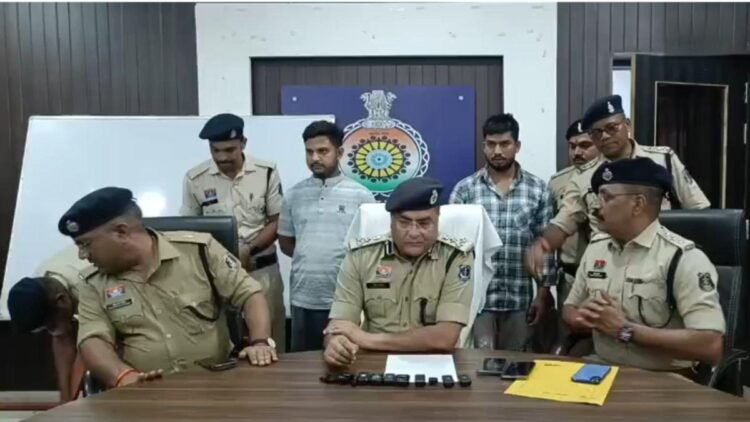 दुर्ग पुलिस की बड़ी कार्रवाई, 60 लाख के गहने चोरी मामले में दो गिरफ्तार