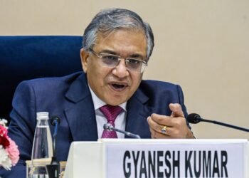 पश्चिम बंगाल चुनाव 2026: मतगणना के लिए ईसीआई ने कसी सुरक्षा, 165 अतिरिक्त पर्यवेक्षक तैनात