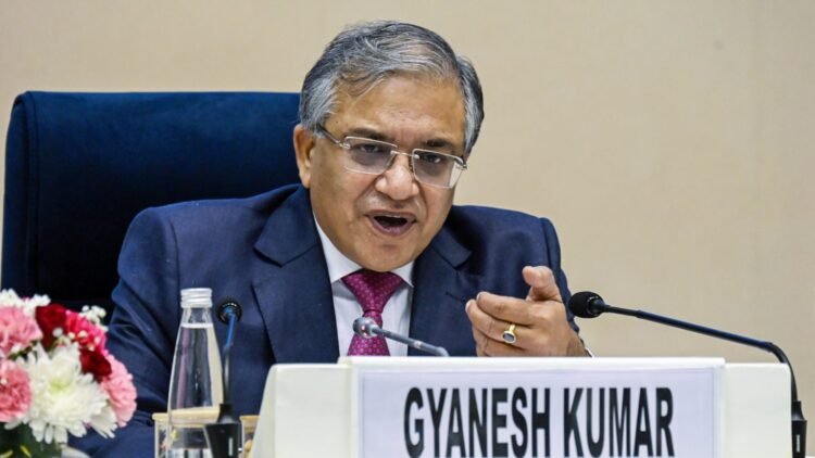 पश्चिम बंगाल चुनाव 2026: मतगणना के लिए ईसीआई ने कसी सुरक्षा, 165 अतिरिक्त पर्यवेक्षक तैनात