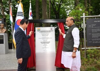 सियोल में भारतीय युद्ध स्मारक का उद्घाटन, राजनाथ सिंह ने वीर सैनिकों को दी श्रद्धांजलि