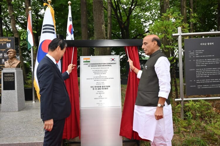 सियोल में भारतीय युद्ध स्मारक का उद्घाटन, राजनाथ सिंह ने वीर सैनिकों को दी श्रद्धांजलि