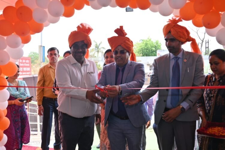 दुर्ग में बैंक ऑफ बड़ौदा की 59वीं शाखा ‘अंजोरा शाखा’ का शुभारंभ