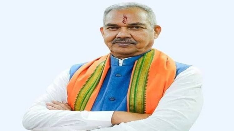 BJP के वरिष्ठ नेता रूपनारायण सिन्हा का निधन, डॉ रमन सिंह ने जताया शोक