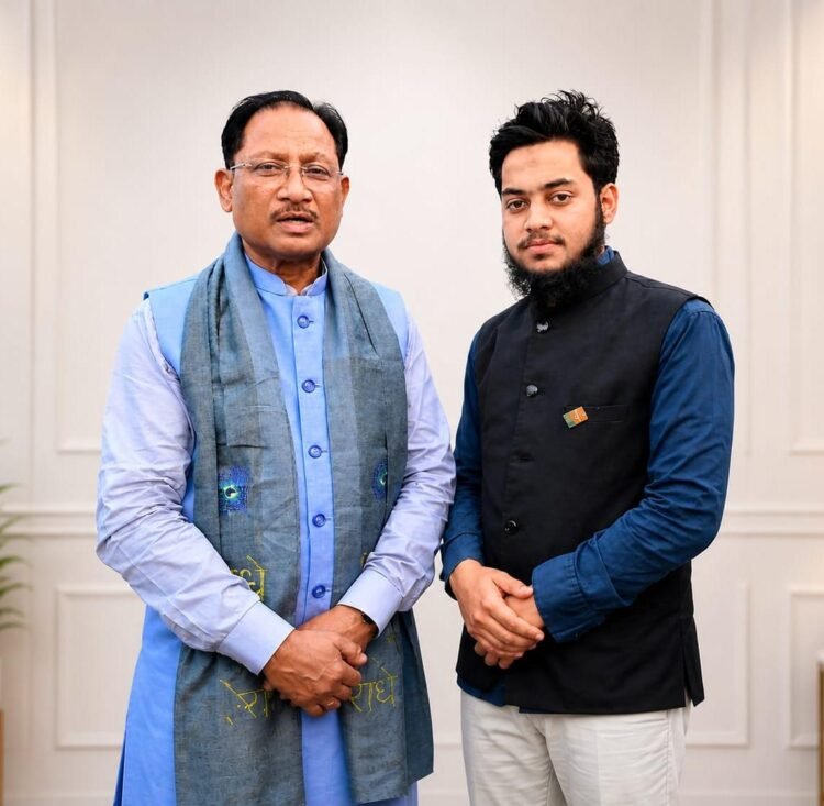 सीएम विष्णु देव साय से अयाज रजा की मुलाकात, अभनपुर के विकास मुद्दों पर हुई चर्चा