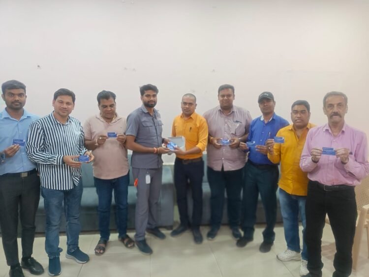 रायपुर प्रेस क्लब की पहल , पत्रकारों का हो सकेगा रियाज की दर पर इलाज, पत्रकारों के लिए ITSA हॉस्पिटल ने किया हेल्थ कार्ड जारी