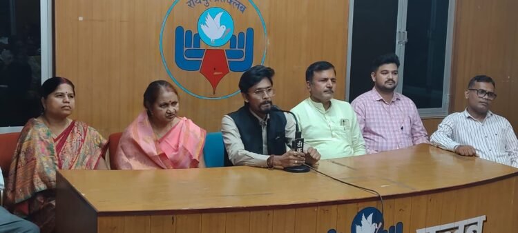 छत्तीसगढ़ की बहुप्रतीक्षित हिंदी फीचर फिल्म “भक्त माँ कर्मा” 15 मई को होगी प्रदर्शित