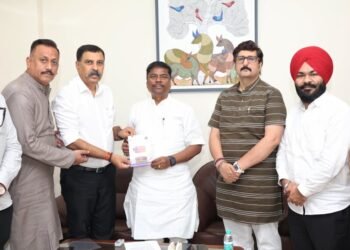 भारतीय व्यापार महोत्सव 2026 को लेकर वन मंत्री केदार कश्यप से CAIT प्रतिनिधिमंडल की मुलाकात