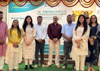 डॉ. अभिमन्युस आयुर्वेद मल्टीस्पेशलिटी क्लिनिक का भिलाई में शानदार उद्घाटन