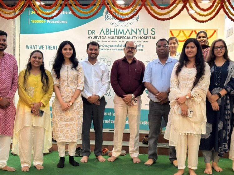 डॉ. अभिमन्युस आयुर्वेद मल्टीस्पेशलिटी क्लिनिक का भिलाई में शानदार उद्घाटन