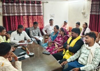 नगर पंचायत खरोरा में ठोस अपशिष्ट प्रबंधन नियम, 2026 विषय पर कार्यशाला आयोजित