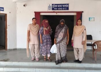 वीडियो वायरल करने की धमकी देकर 3 लाख वसूले, सूरजपुर में दो महिलाएं गिरफ्तार