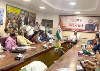 खादी और ग्रामोद्योग ने रचा इतिहास, बिक्री पहली बार 1.87 लाख करोड़ के पार