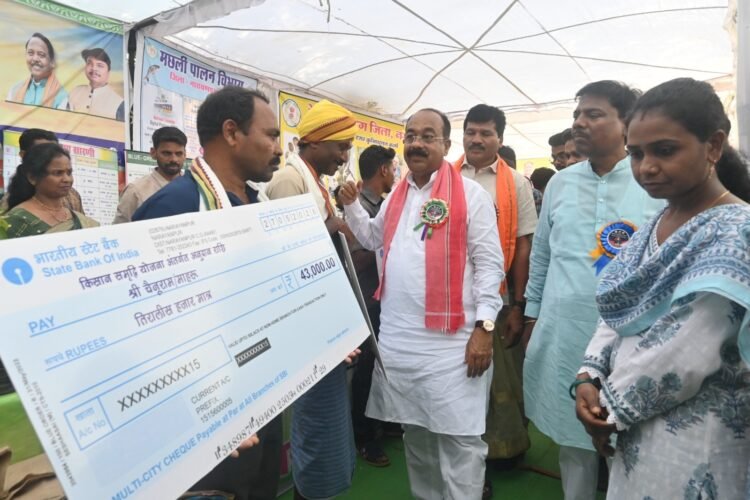 नारायणपुर को मिली विकास की बड़ी सौगात: उप मुख्यमंत्री अरुण साव ने 12.29 करोड़ रूपए के विकास कार्यों का किया भूमिपूजन और लोकार्पण