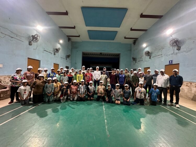 रेलवे इंस्टिट्यूट वैरिशा, रायपुर में आयोजित डब्ल्यू आर एस समर कैंप–2026 के अंतर्गत बालक एवं बालिका वर्ग हेतु बैडमिंटन प्रतियोगिता का सफल आयोजन किया गया