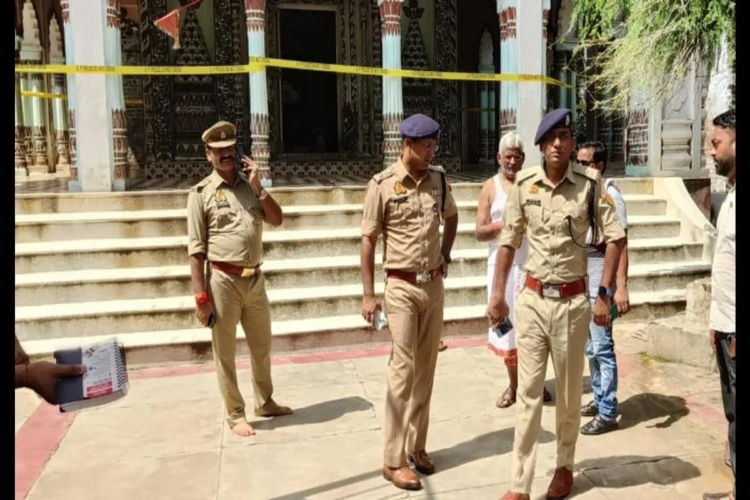 फिंगेश्वर में असामाजिक तत्वों ने तोड़ी भगवान की प्रतिमा, कार्रवाई की मांग