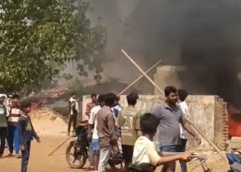 पलौद में विवाद बना जानलेवा, युवक की हत्या के बाद हिंसा और आगजनी