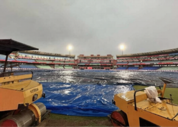 IPL मुकाबले से पहले मौसम बना विलेन, रायपुर में बारिश से बढ़ी टेंशन