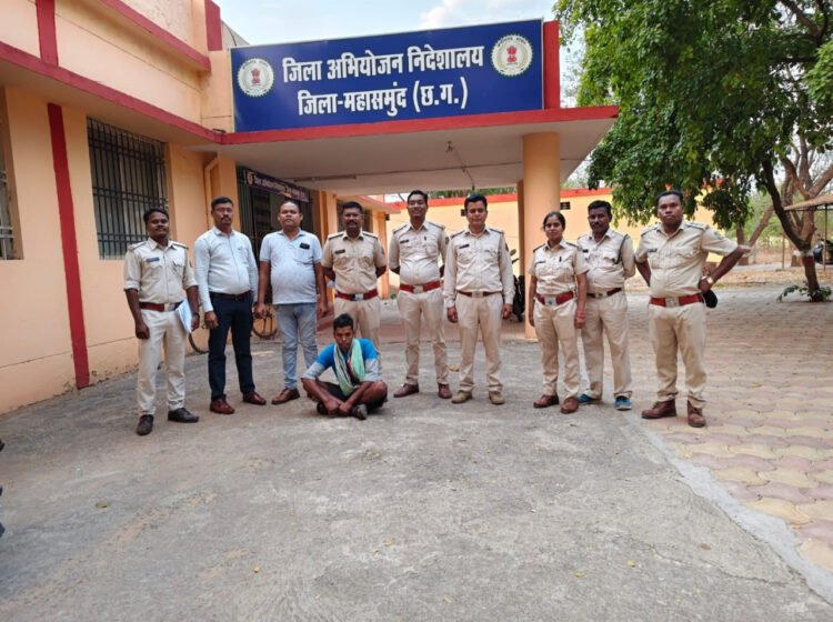 अवैध शिकार पर वन विकास निगम की बड़ी कार्रवाई, बारनवापारा क्षेत्र से एक आरोपी गिरफ्तार, भेजा गया जेल